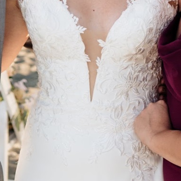 MadiLane Wedding Dress - Picture 3 of 3